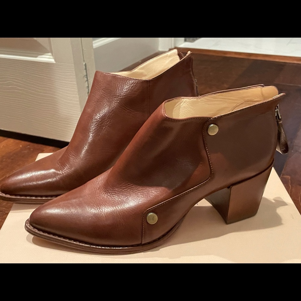 Alexandre Birman Brown Leather Block Heels - NWT